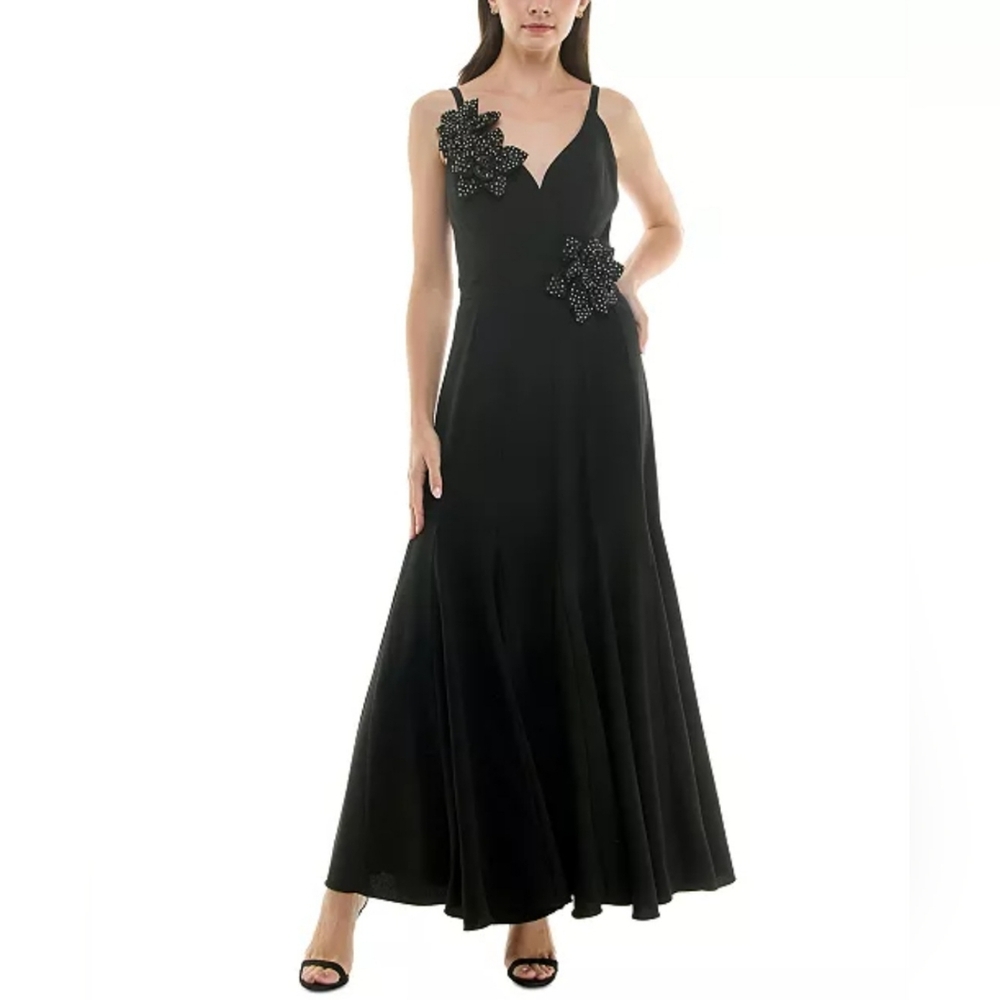 Women's Clothing (A95)